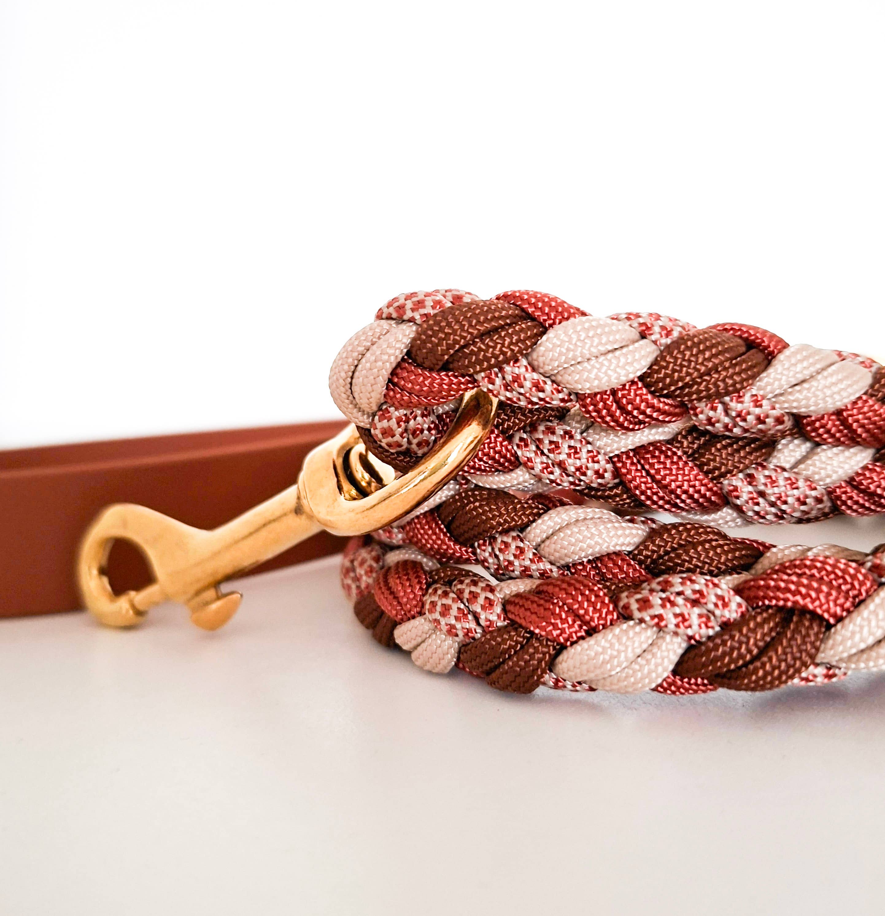 Brown/Bronze Braided Dog Leash - Biothane/Paracord